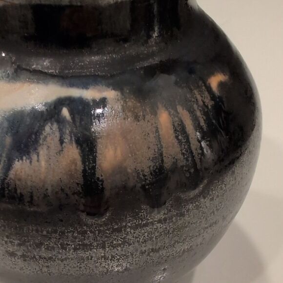 Studio Art Pottery Hand Thrown Mottled Glaze Ceramic Vase Artist signed - Picture 8 of 9